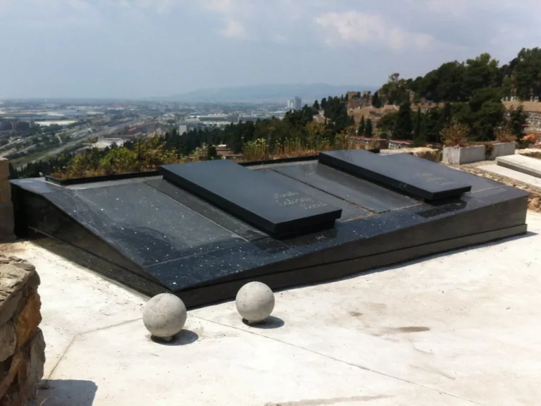 tumbas-precocat-6